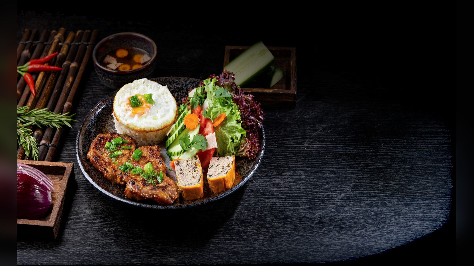 Cơm tấm Saigon